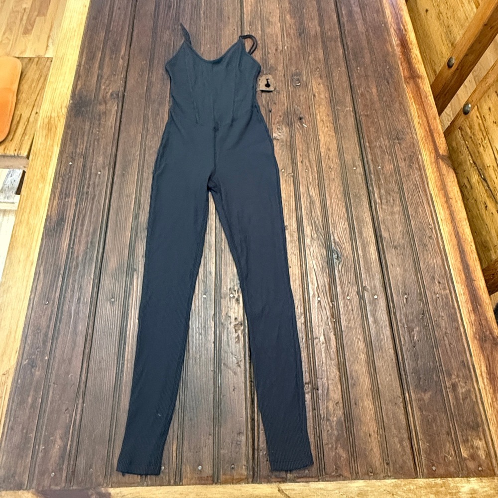 Forever 21 Ribbed V-Neck Spaghetti Strap Unitard Jumpsuit Black Small
